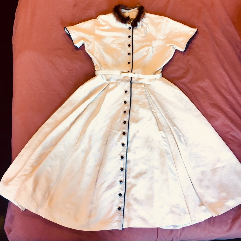 Vintage Costume Coat Dress - WHITE CHRISTMAS